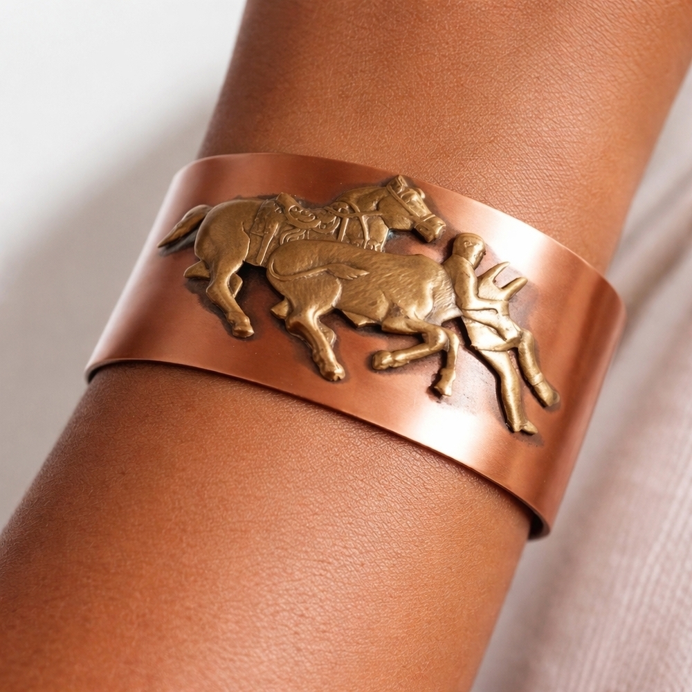 Vintage Wide‎ Western Copper Bangle Bracelet Rodeo Detail